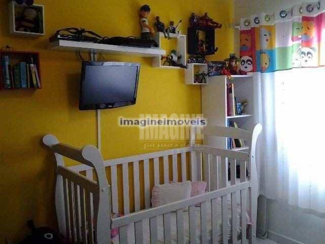 Apartamento à venda com 2 quartos, 60m² - Foto 5