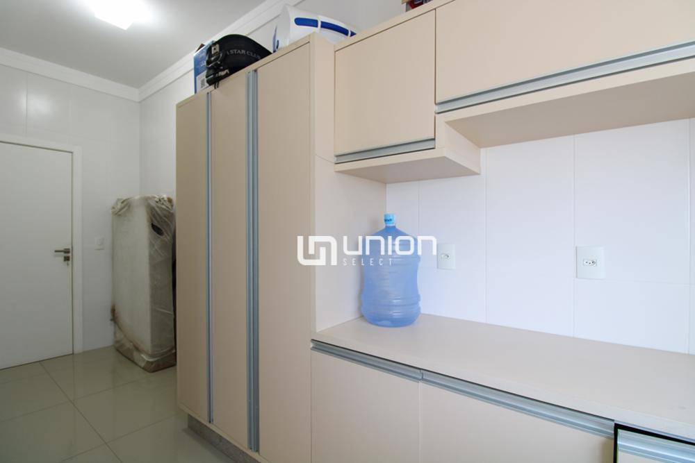 Apartamento à venda com 3 quartos, 167m² - Foto 12