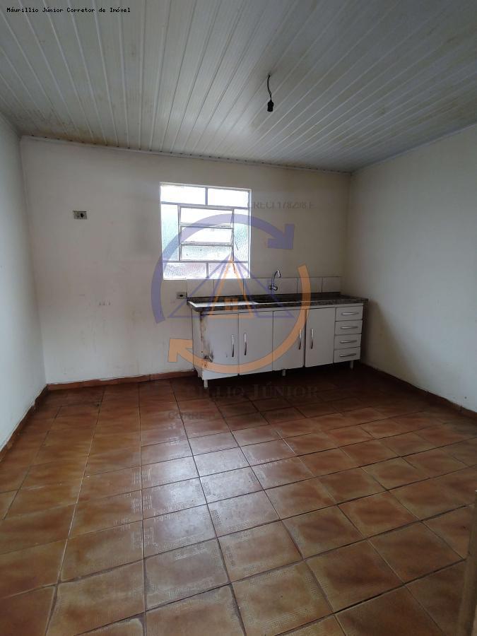 Casa à venda com 2 quartos, 324m² - Foto 11