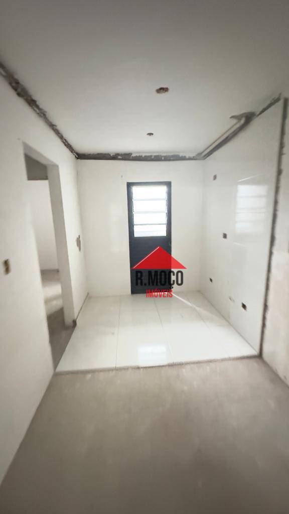 Apartamento à venda com 2 quartos, 42m² - Foto 6