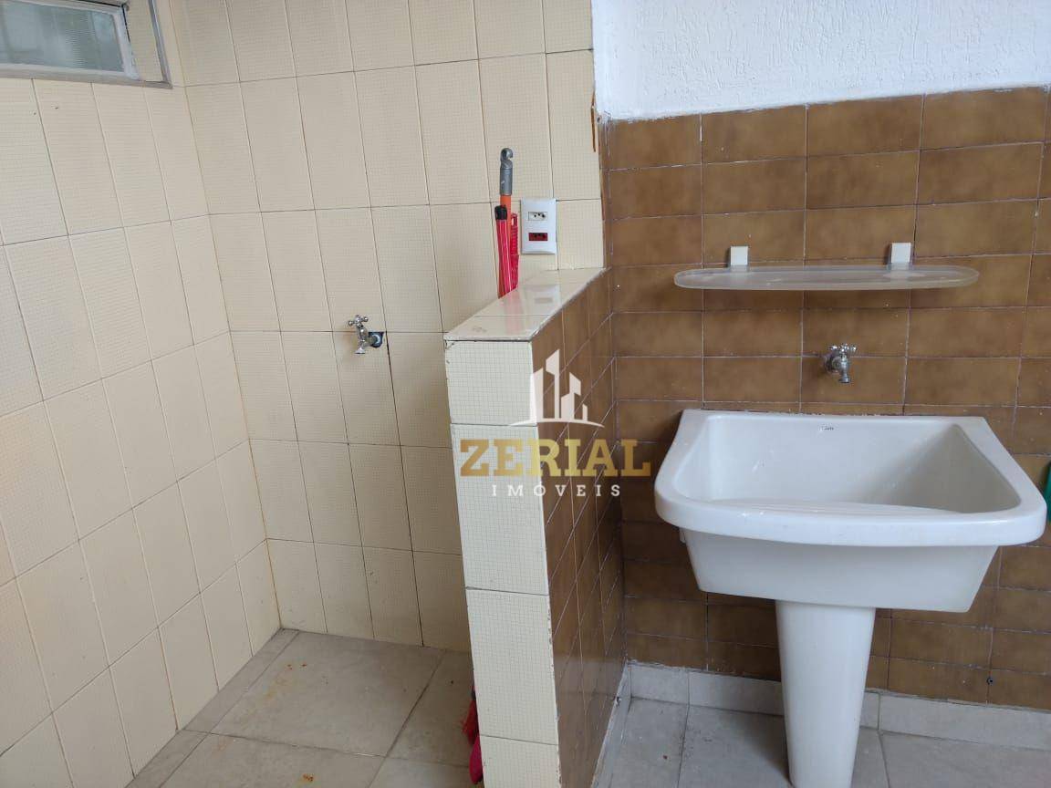 Sobrado à venda e aluguel com 5 quartos, 200m² - Foto 20