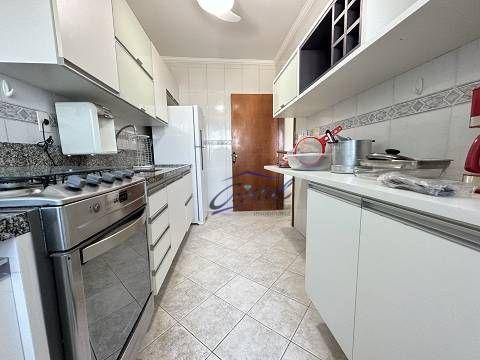 Apartamento à venda com 3 quartos, 93m² - Foto 11