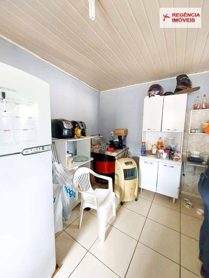 Casa à venda com 3 quartos, 110m² - Foto 8