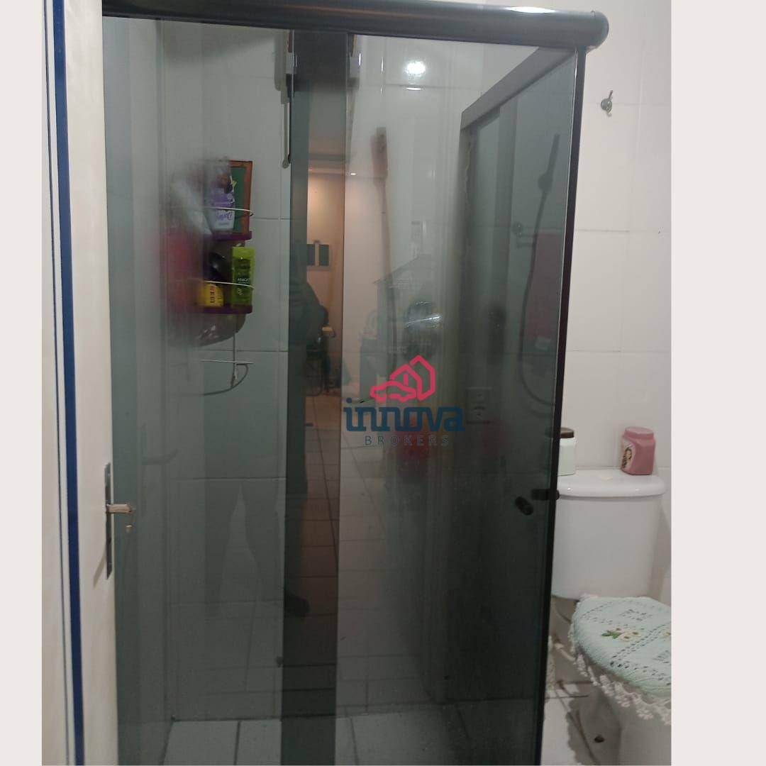 Apartamento à venda com 2 quartos, 46m² - Foto 12