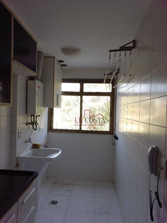 Apartamento para alugar com 2 quartos, 65m² - Foto 22