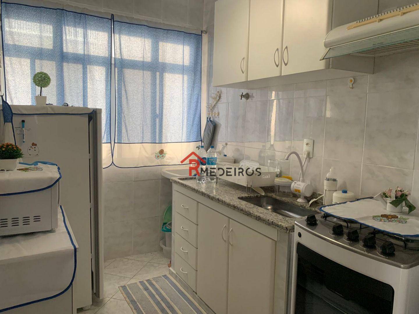 Apartamento à venda com 1 quarto, 45m² - Foto 8