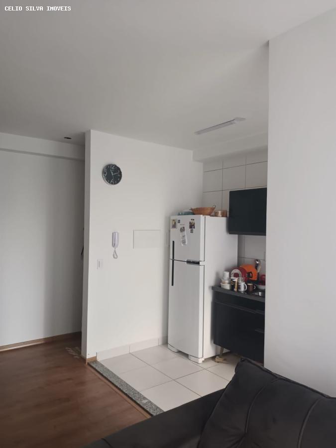 Apartamento à venda com 3 quartos, 67m² - Foto 4