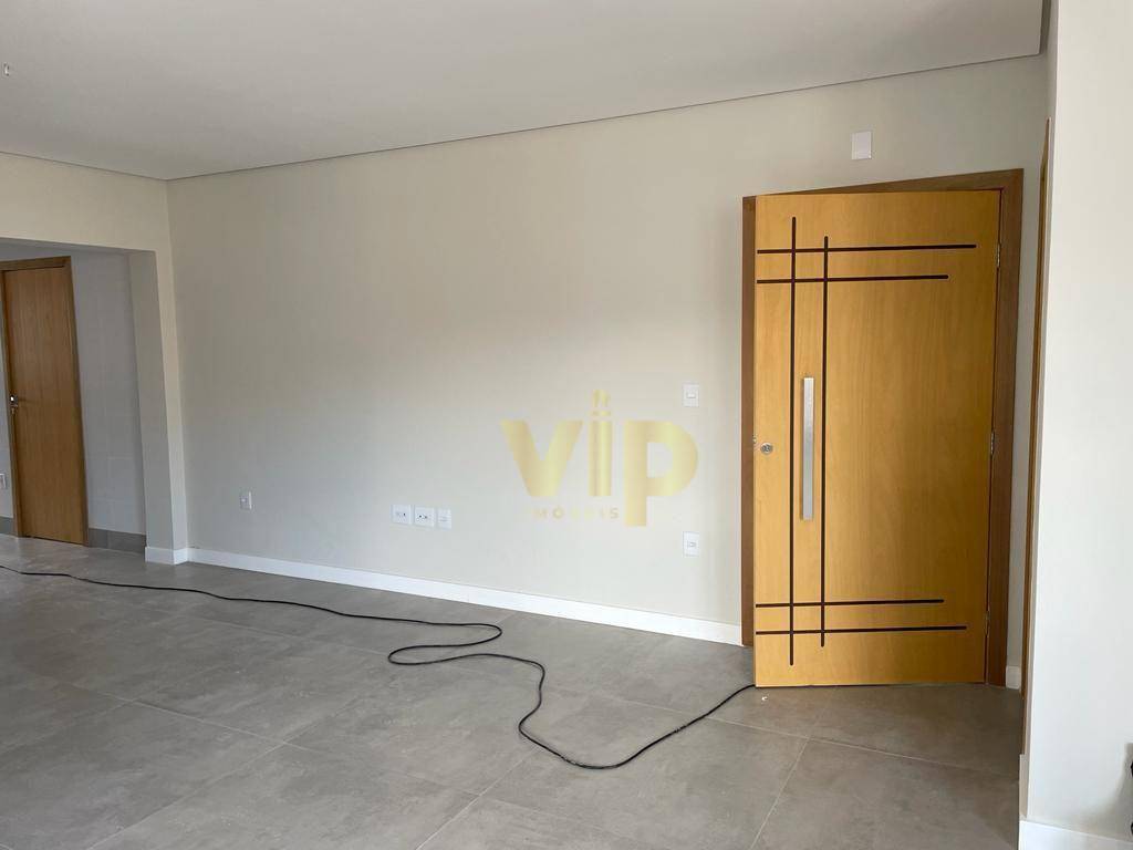 Apartamento à venda com 3 quartos, 124m² - Foto 6