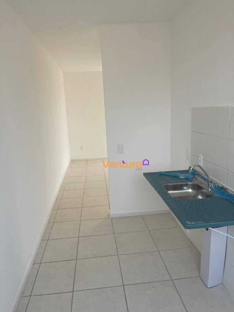 Apartamento para alugar com 2 quartos, 42m² - Foto 11