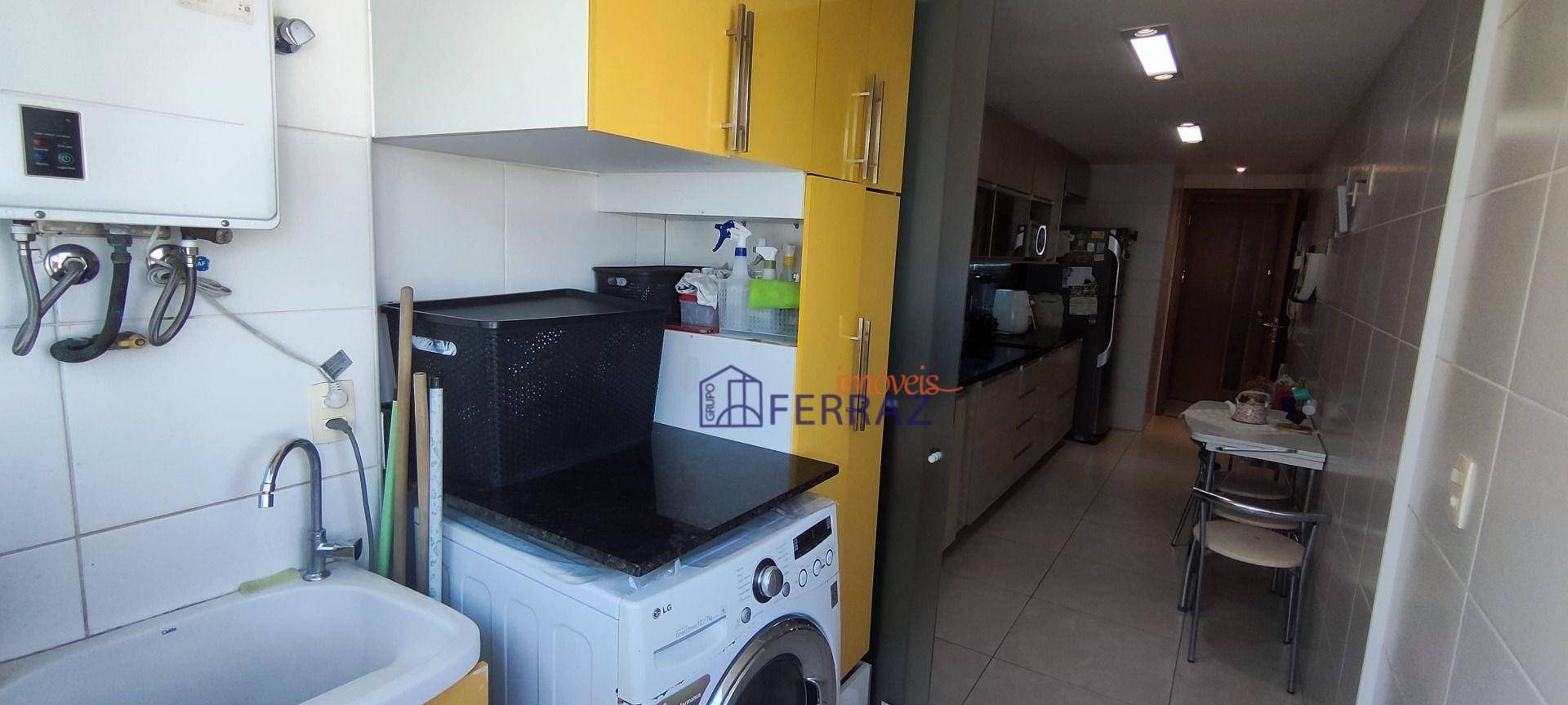 Apartamento à venda com 3 quartos, 95m² - Foto 40