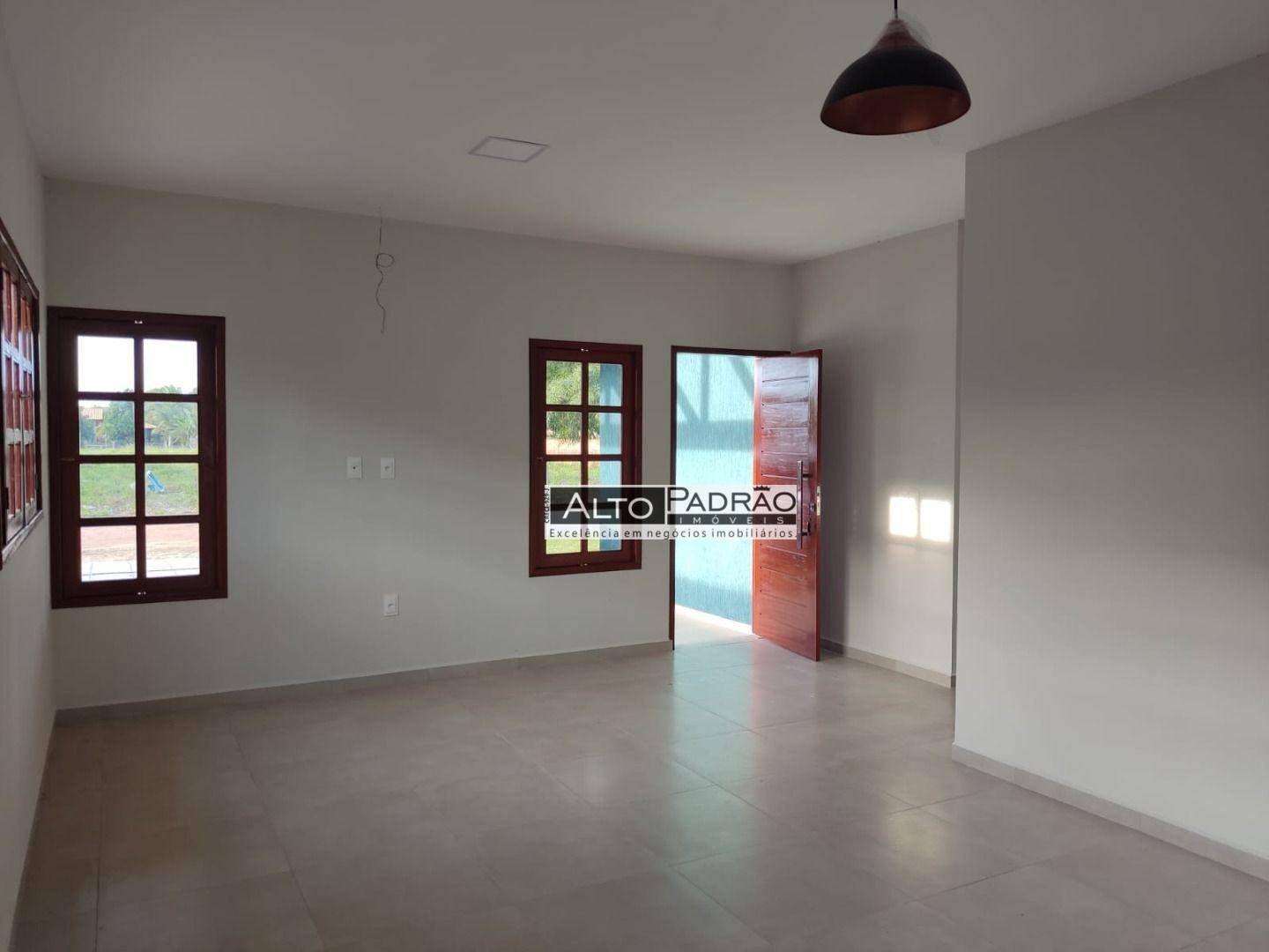 Casa de Condomínio à venda com 3 quartos, 210m² - Foto 3