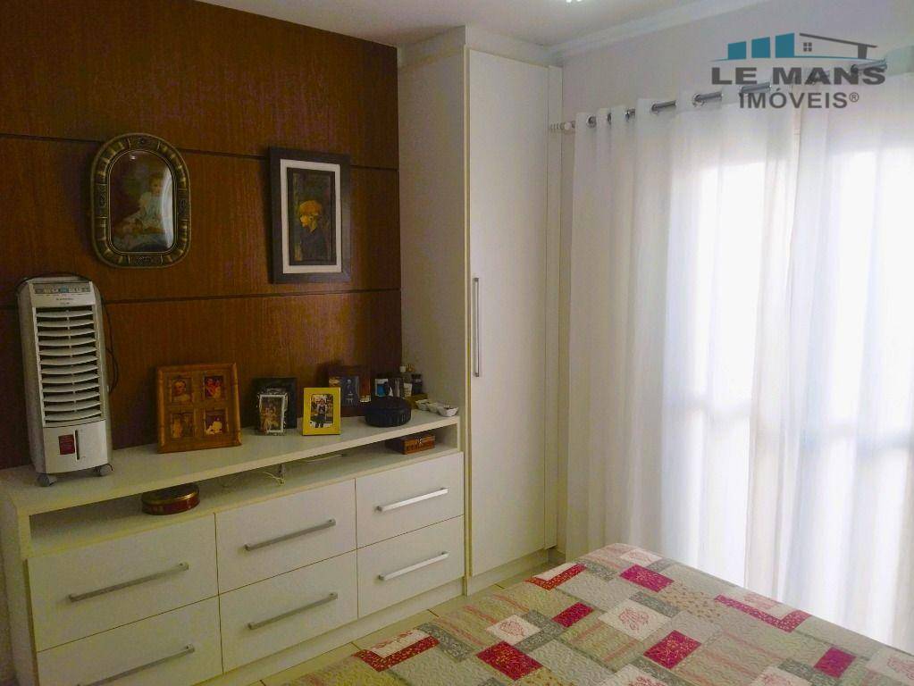 Casa à venda com 3 quartos, 100m² - Foto 29