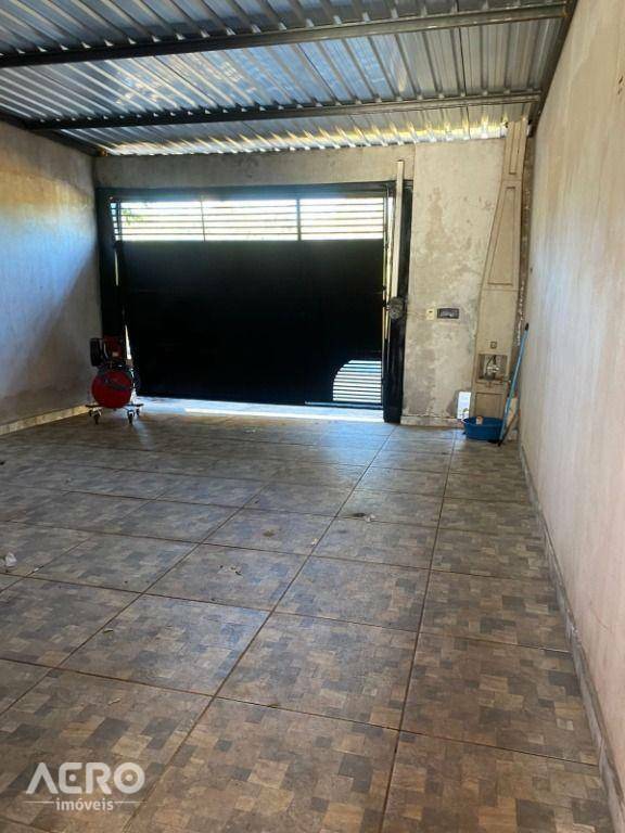 Casa para alugar com 2 quartos, 120m² - Foto 4