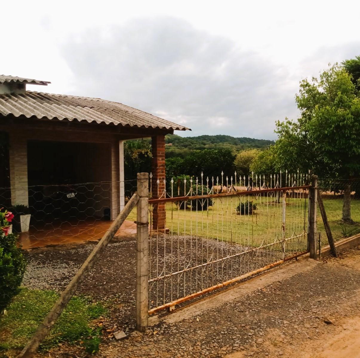 Fazenda à venda com 2 quartos, 450m² - Foto 4