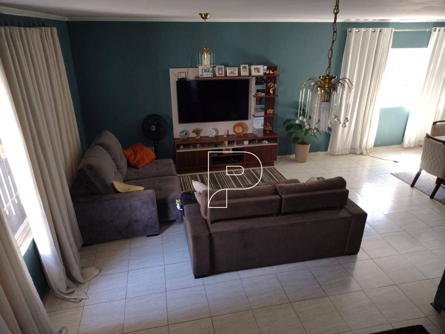 Casa à venda com 6 quartos, 297m² - Foto 5