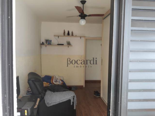 Apartamento à venda com 3 quartos, 135m² - Foto 6