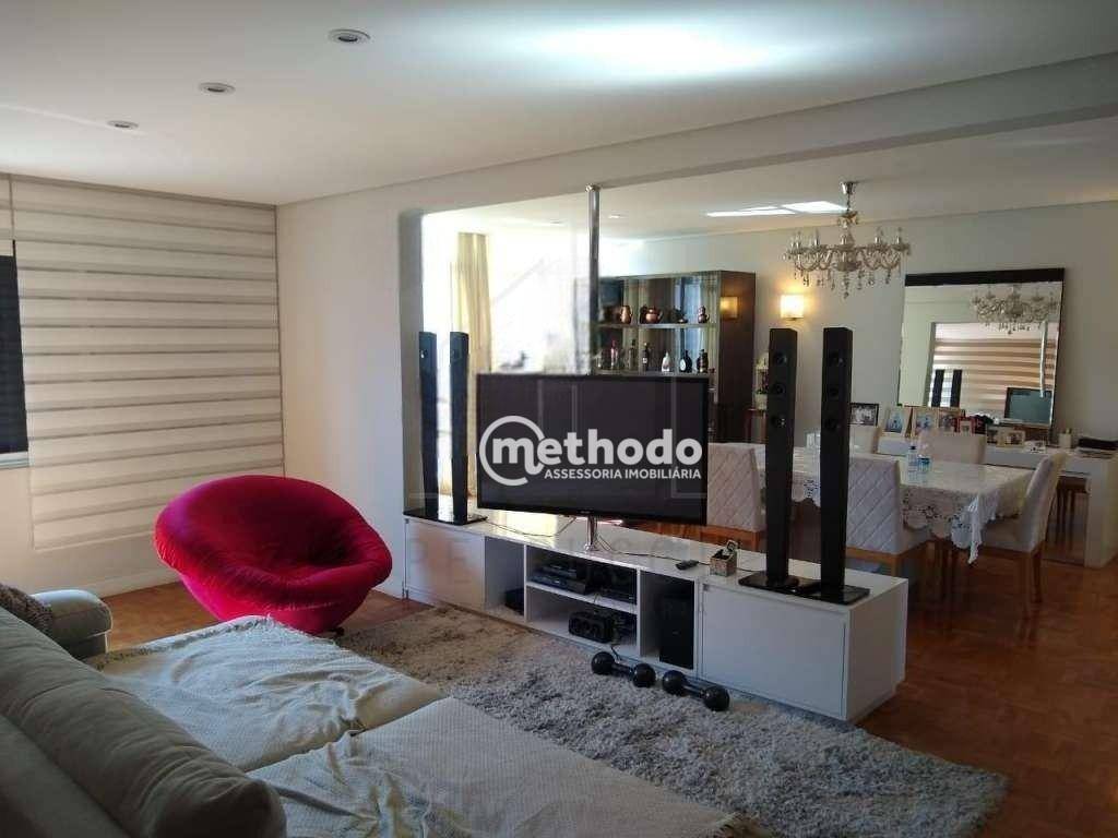 Apartamento à venda com 3 quartos, 165m² - Foto 2