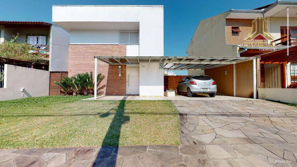 Casa de Condomínio à venda com 3 quartos, 230m² - Foto 1