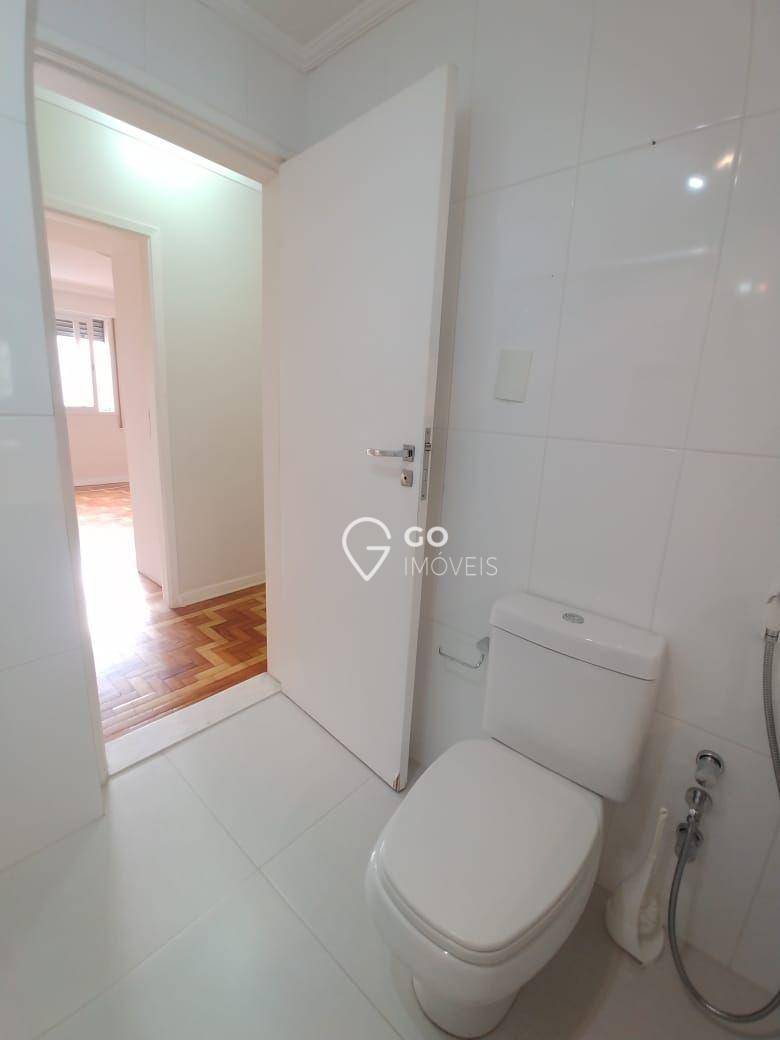 Apartamento para alugar com 3 quartos, 130m² - Foto 9