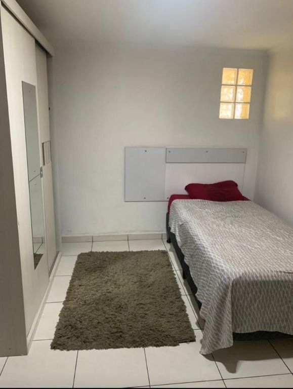 Casa à venda com 6 quartos, 250m² - Foto 39