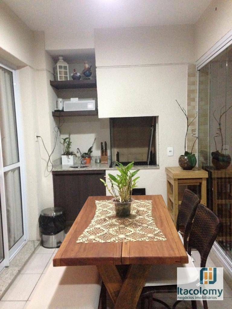 Apartamento à venda com 3 quartos, 110m² - Foto 12