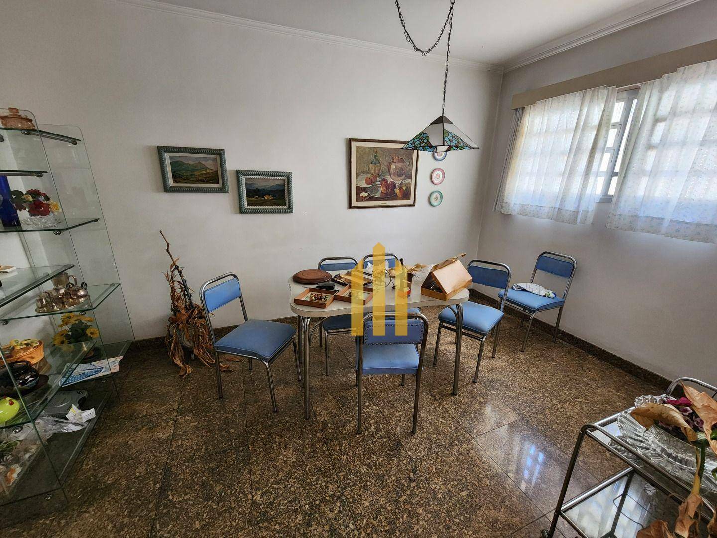 Casa à venda com 4 quartos, 349m² - Foto 23