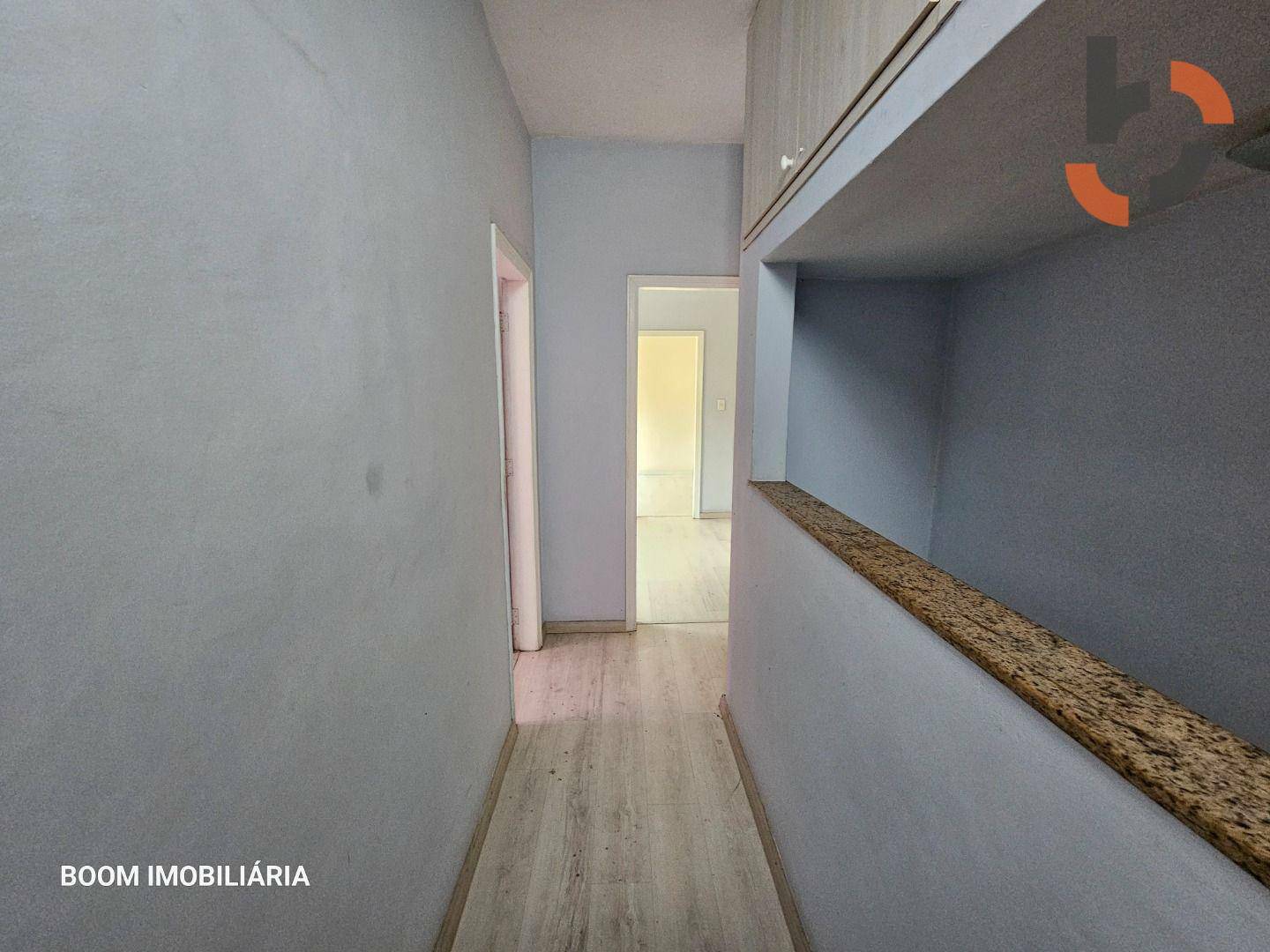 Casa à venda com 6 quartos, 210m² - Foto 47