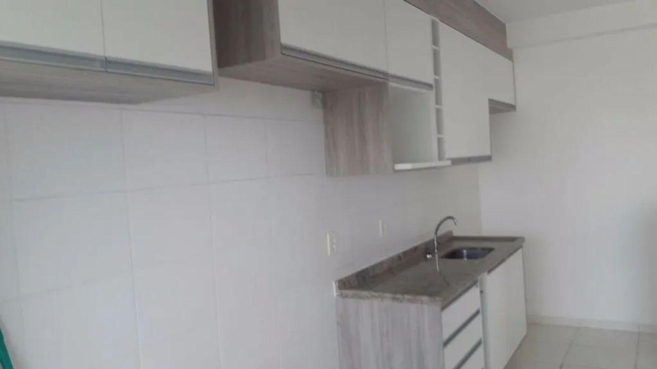 Apartamento à venda com 2 quartos, 55m² - Foto 1