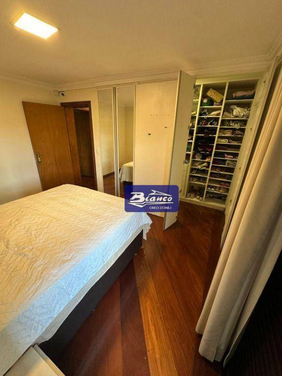 Apartamento à venda com 3 quartos, 170m² - Foto 25