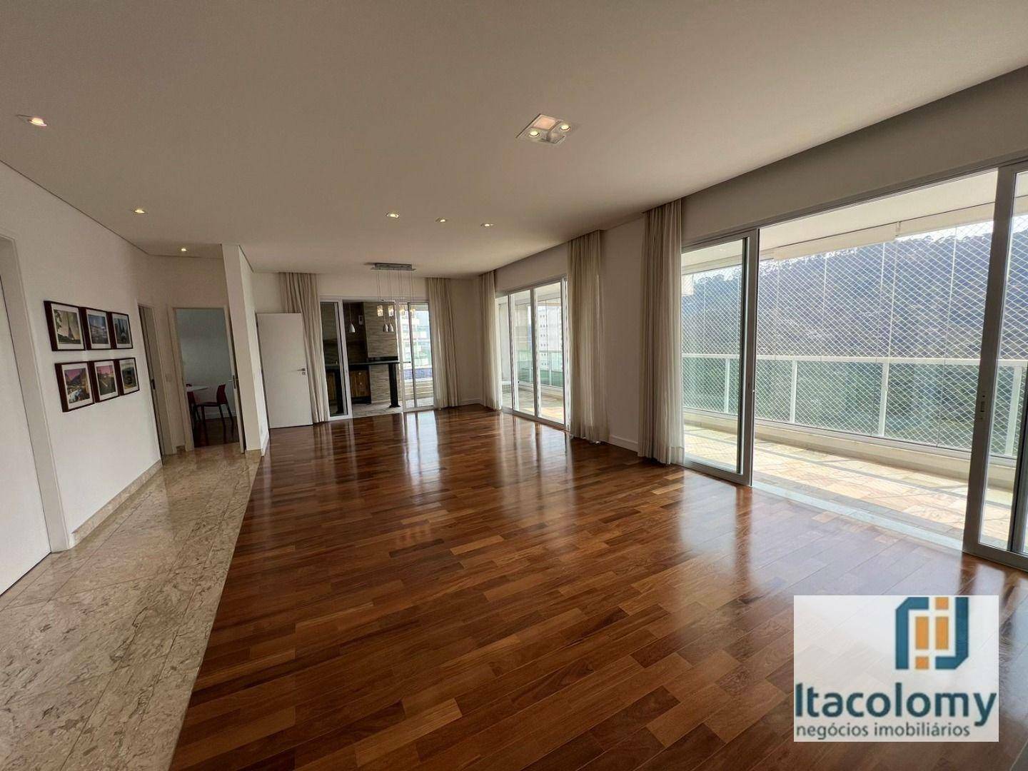 Apartamento à venda com 4 quartos, 284m² - Foto 1