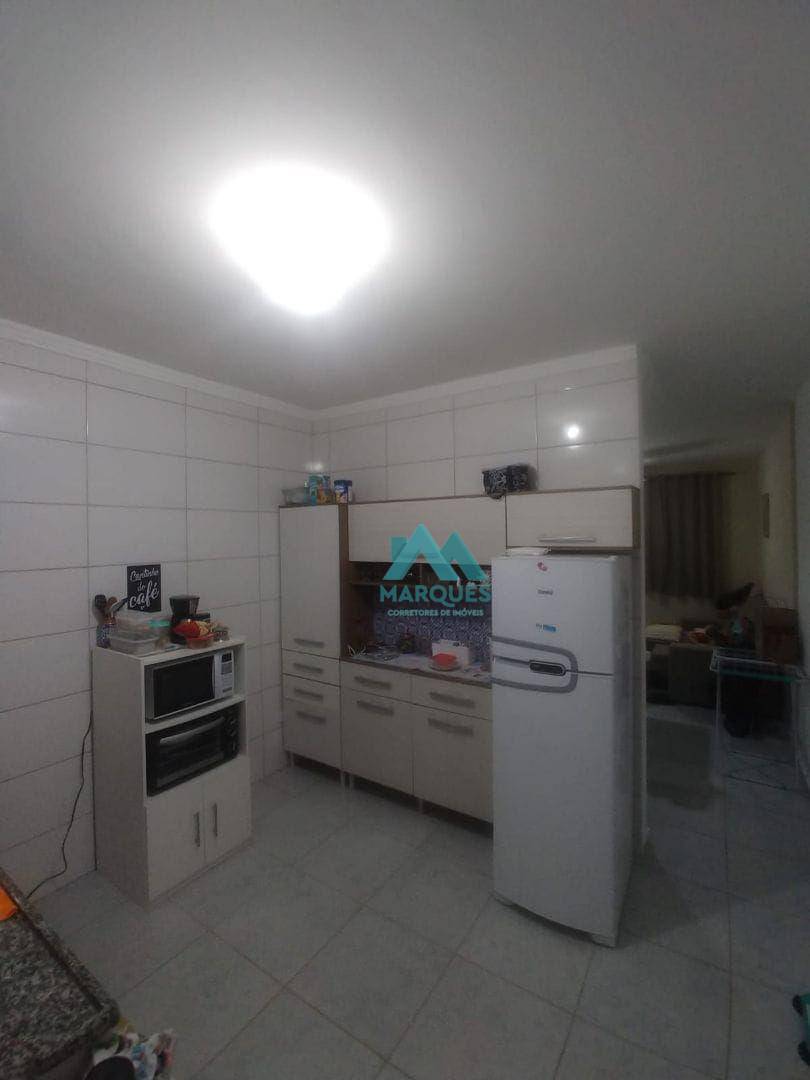 Sobrado à venda com 2 quartos, 60m² - Foto 4