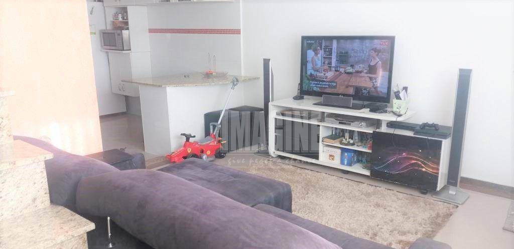 Sobrado à venda com 2 quartos, 65m² - Foto 1