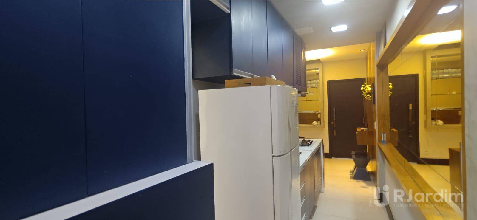 Apartamento à venda e aluguel com 1 quarto, 32m² - Foto 18