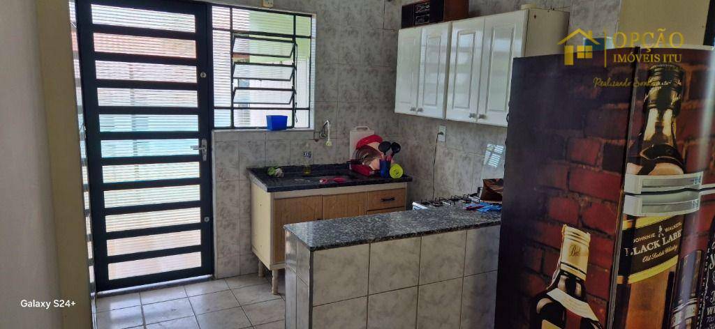 Chácara à venda com 2 quartos, 65m² - Foto 8