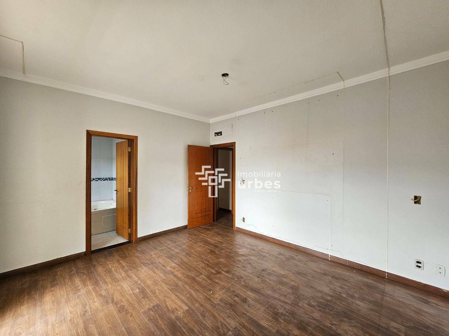 Casa à venda com 3 quartos, 313m² - Foto 28