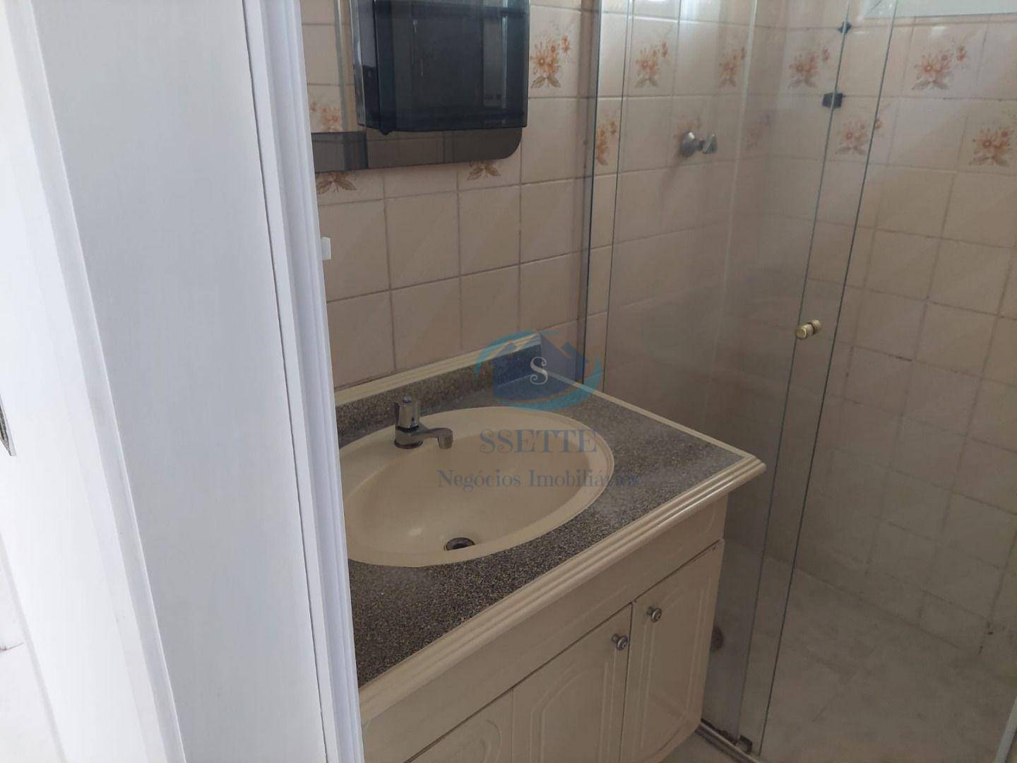 Apartamento para alugar com 2 quartos, 55m² - Foto 8