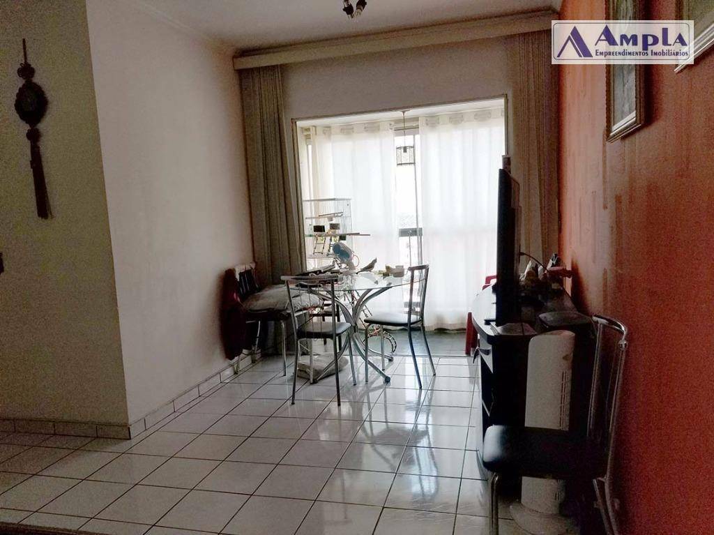 Apartamento à venda com 2 quartos, 56m² - Foto 3