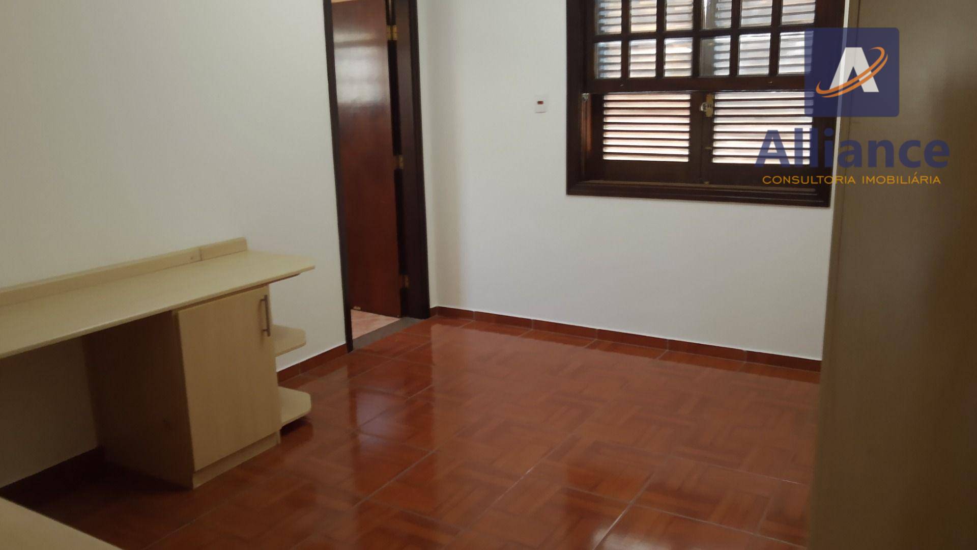 Casa de Condomínio para alugar com 3 quartos, 200m² - Foto 15