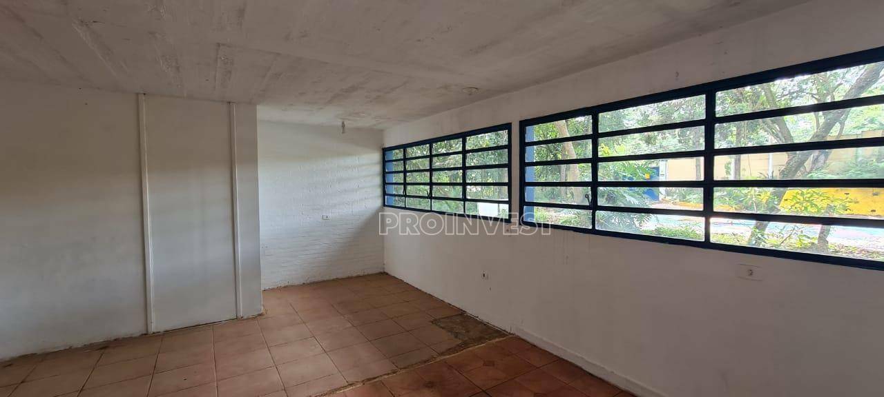 Casa à venda com 2 quartos, 360m² - Foto 9