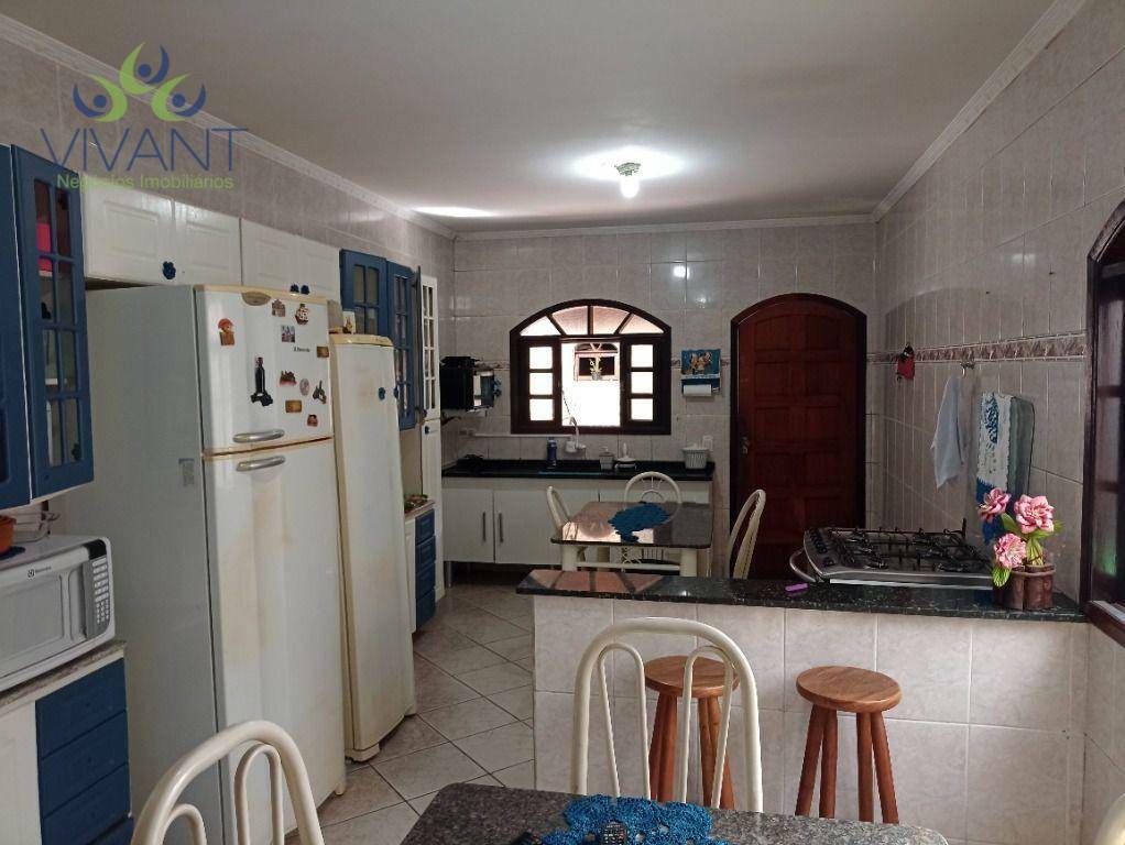 Sobrado à venda com 3 quartos, 226m² - Foto 11