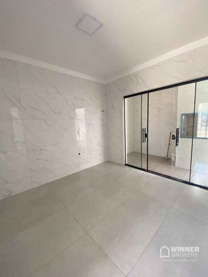 Casa à venda com 3 quartos, 66m² - Foto 3