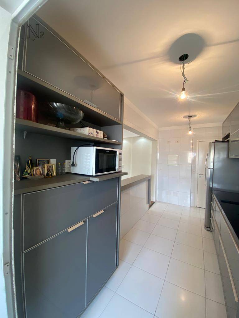 Apartamento à venda com 3 quartos, 127m² - Foto 11