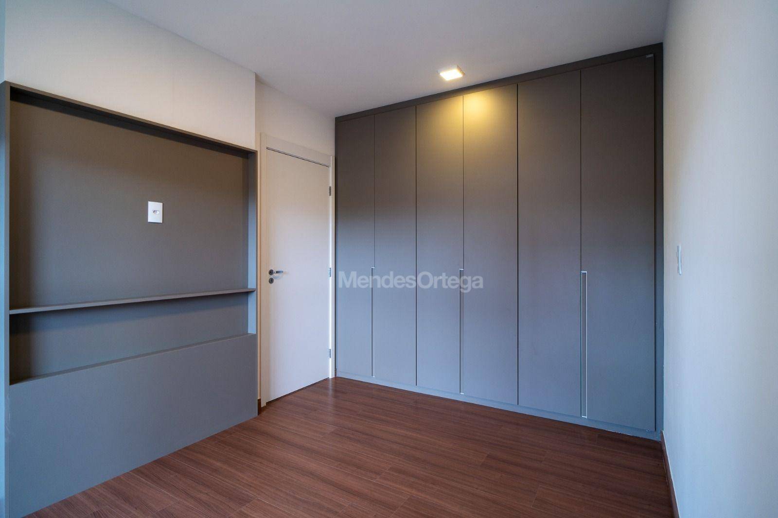 Apartamento à venda com 3 quartos, 107m² - Foto 10