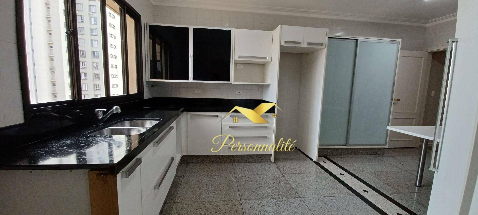 Apartamento à venda com 4 quartos, 250m² - Foto 22