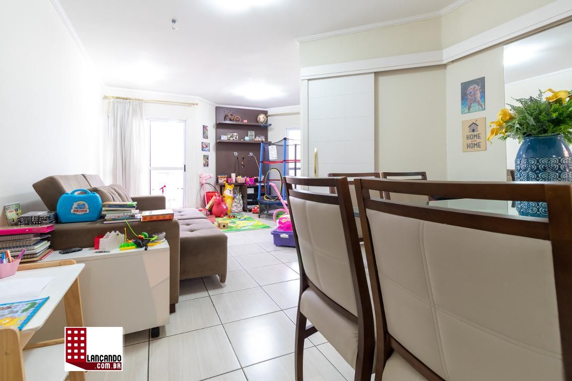 Apartamento à venda com 2 quartos, 98m² - Foto 3