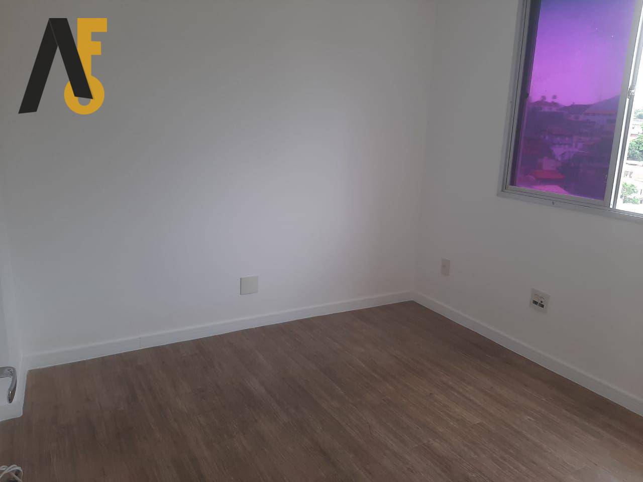 Apartamento à venda com 2 quartos, 75m² - Foto 18