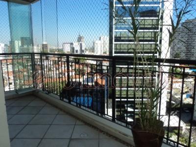 Apartamento para alugar com 2 quartos, 72m² - Foto 11