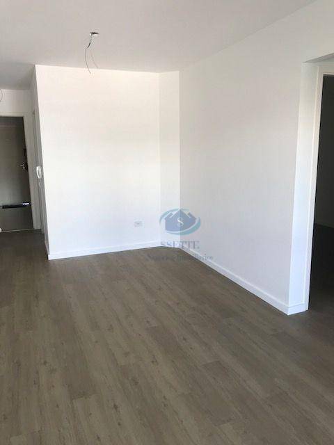 Apartamento à venda com 2 quartos, 63m² - Foto 3