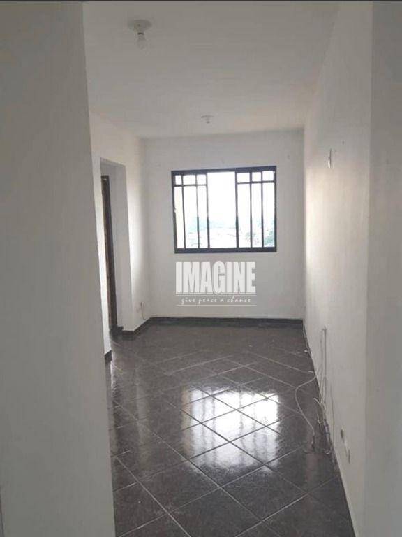 Apartamento à venda com 2 quartos, 52m² - Foto 1