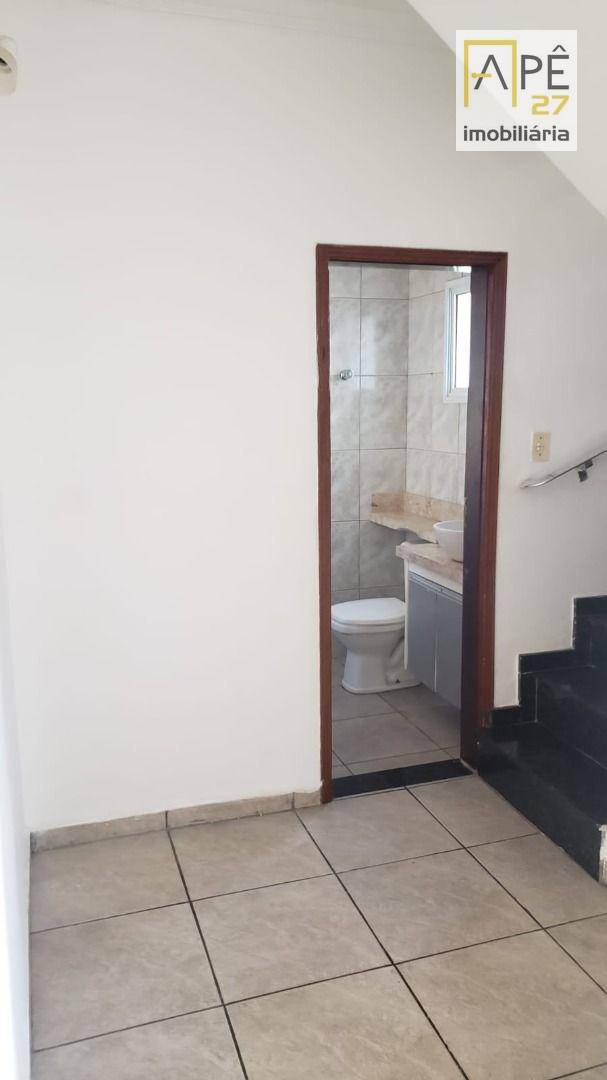 Sobrado para alugar com 3 quartos, 100m² - Foto 8